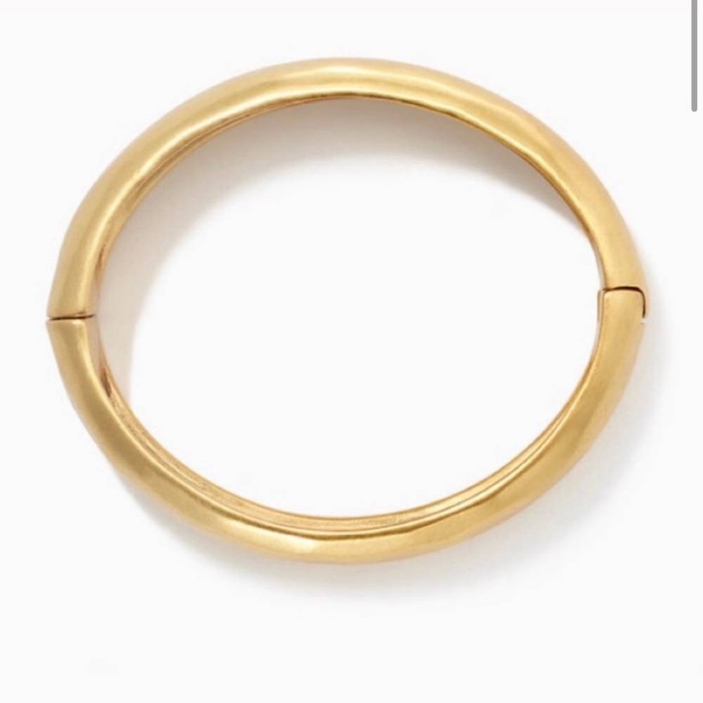 Stella & Dot | ⚜️Sculptural [GOLD] Essential Cuff - Picture 3 of 11